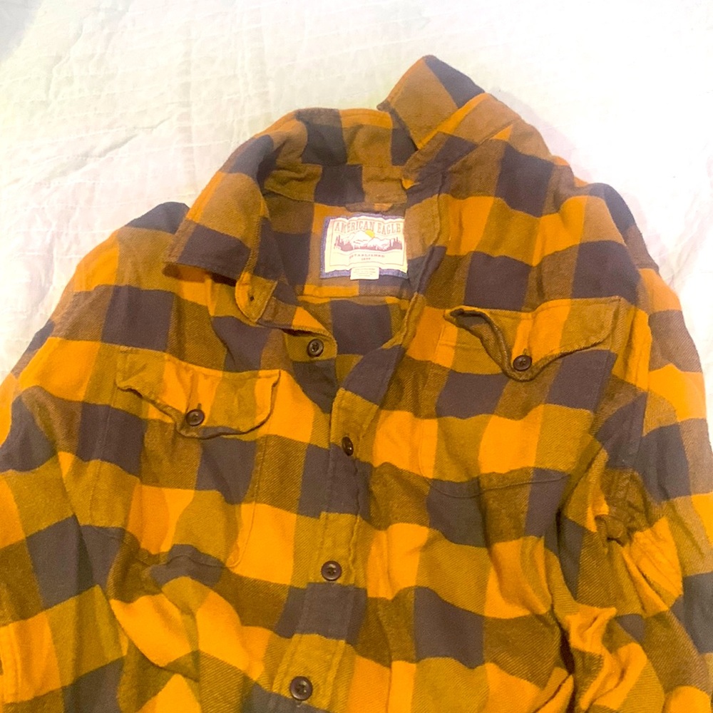 American Eagle Flannel Button up